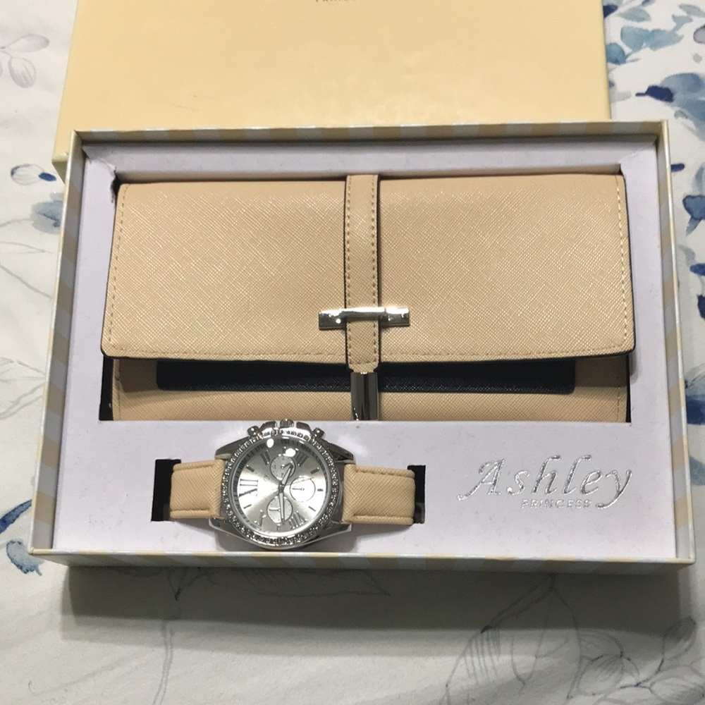 Ashley Princess Watch and Purse